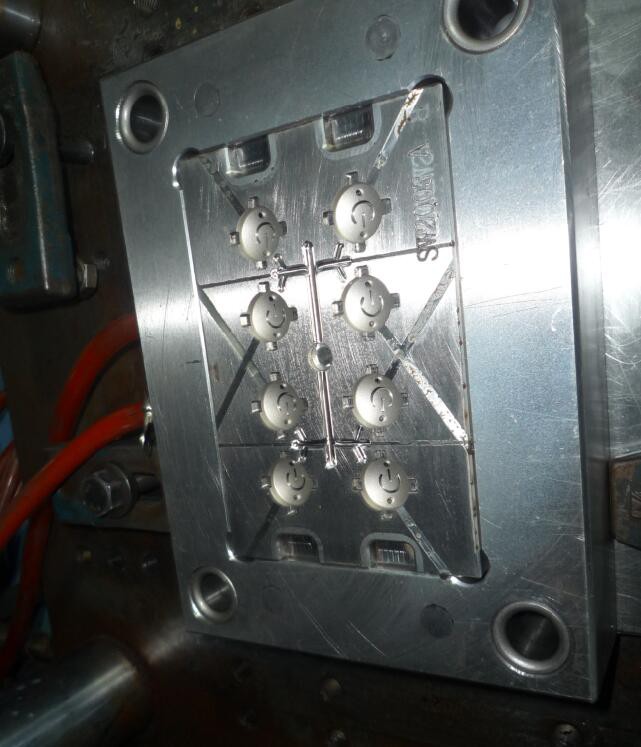 Switch Socket Injection Mould