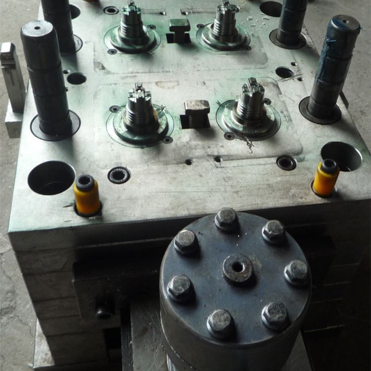 4 methods to ensure the accuracy of injection molding mold assembly