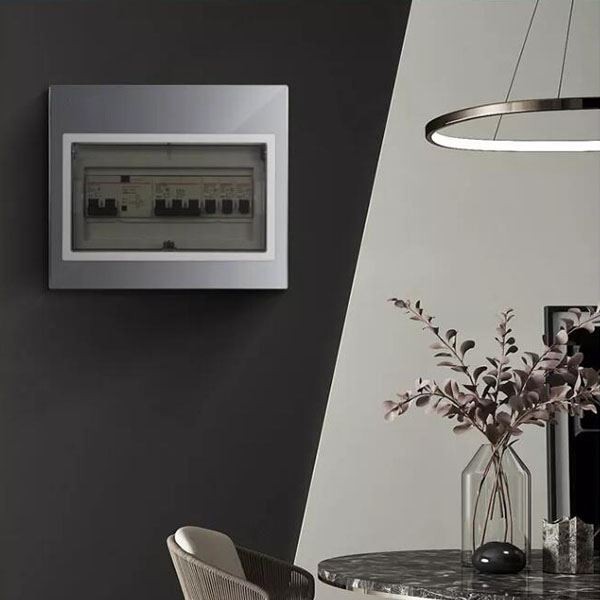 The Advantages And Uses Of The Power Distribution Box